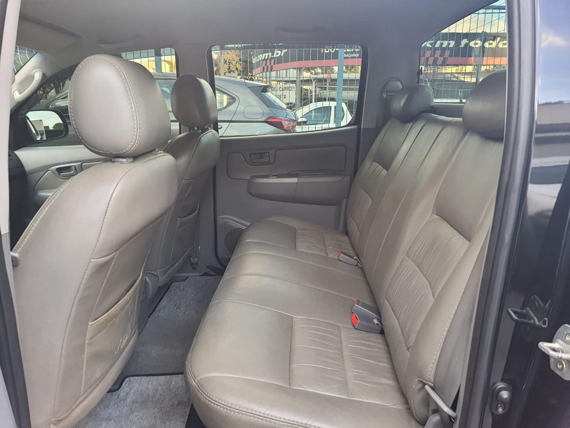 TOYOTA Hilux Caminhonete - Foto