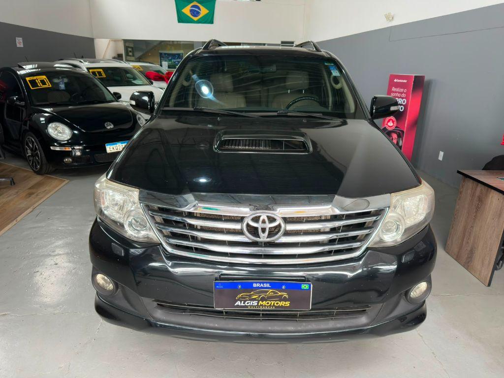 TOYOTA Hilux Caminhonete