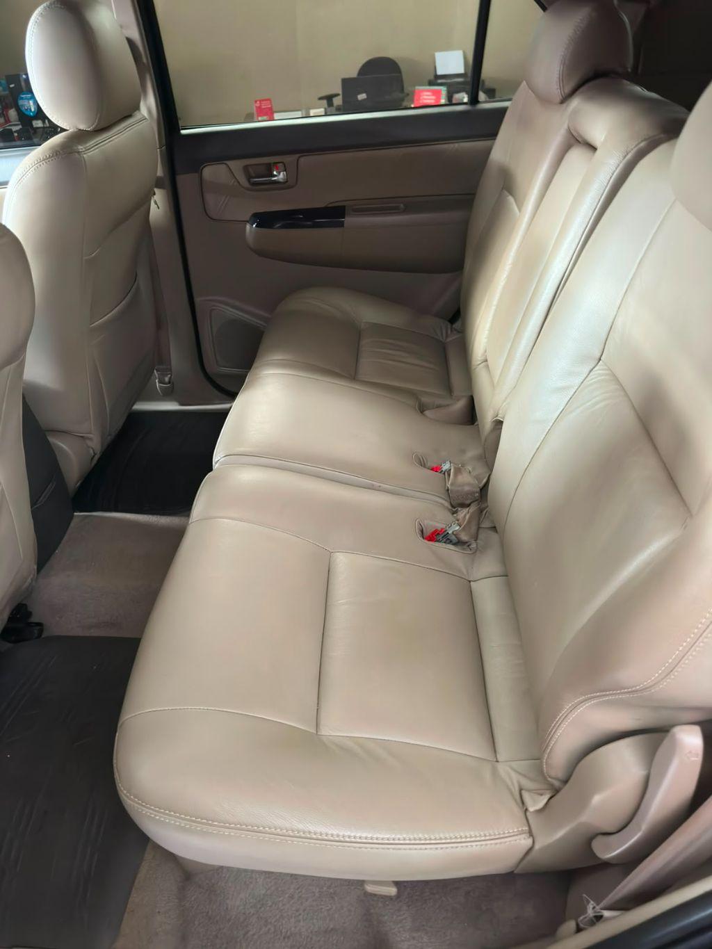 TOYOTA Hilux Caminhonete - Foto