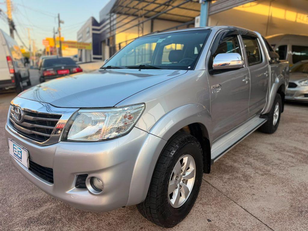 TOYOTA Hilux Caminhonete - Foto
