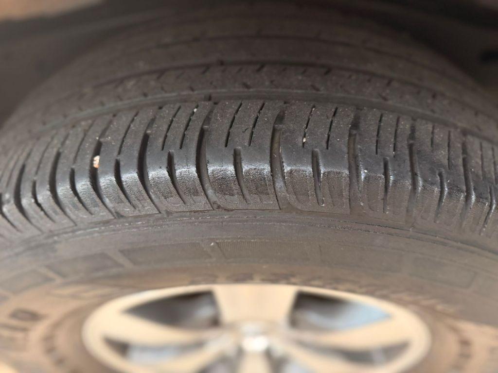 TOYOTA Hilux SW4 - Foto