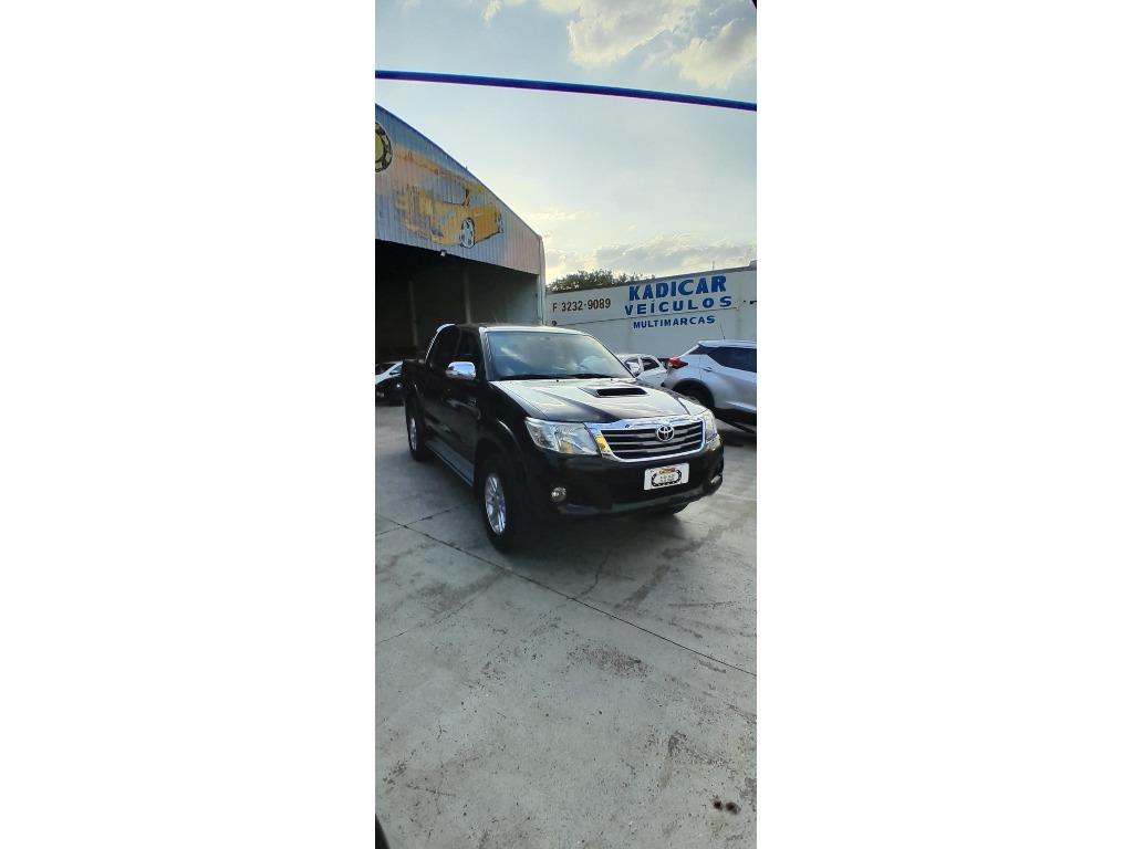 TOYOTA Hilux SW4 - Miniatura