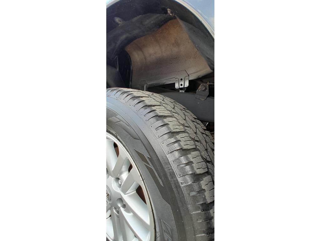 TOYOTA Hilux SW4 - Foto