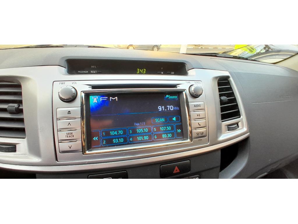 TOYOTA Hilux SW4 - Foto