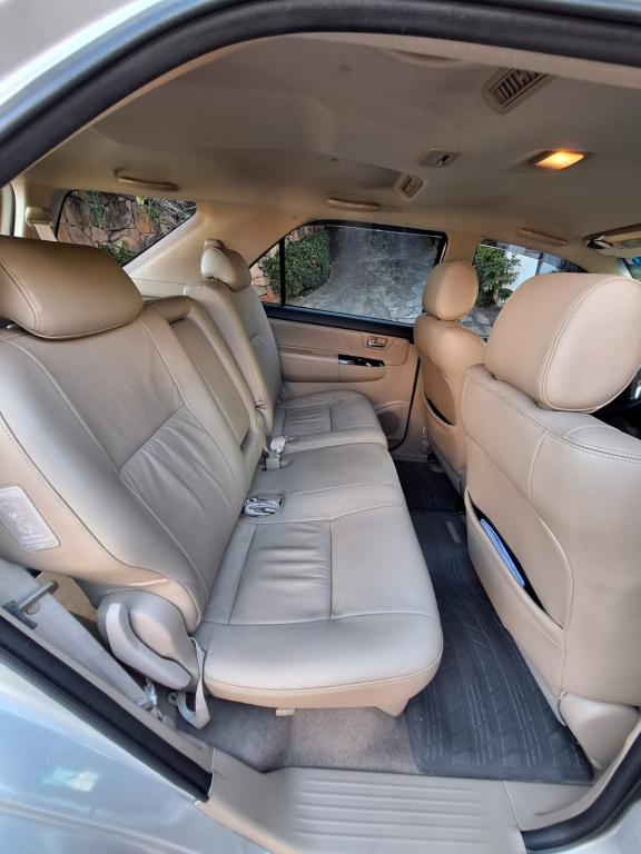 TOYOTA Hilux SW4 - Foto