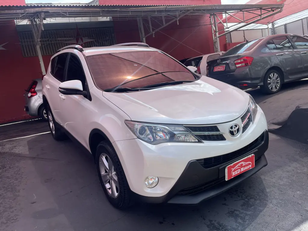 TOYOTA RAV 4