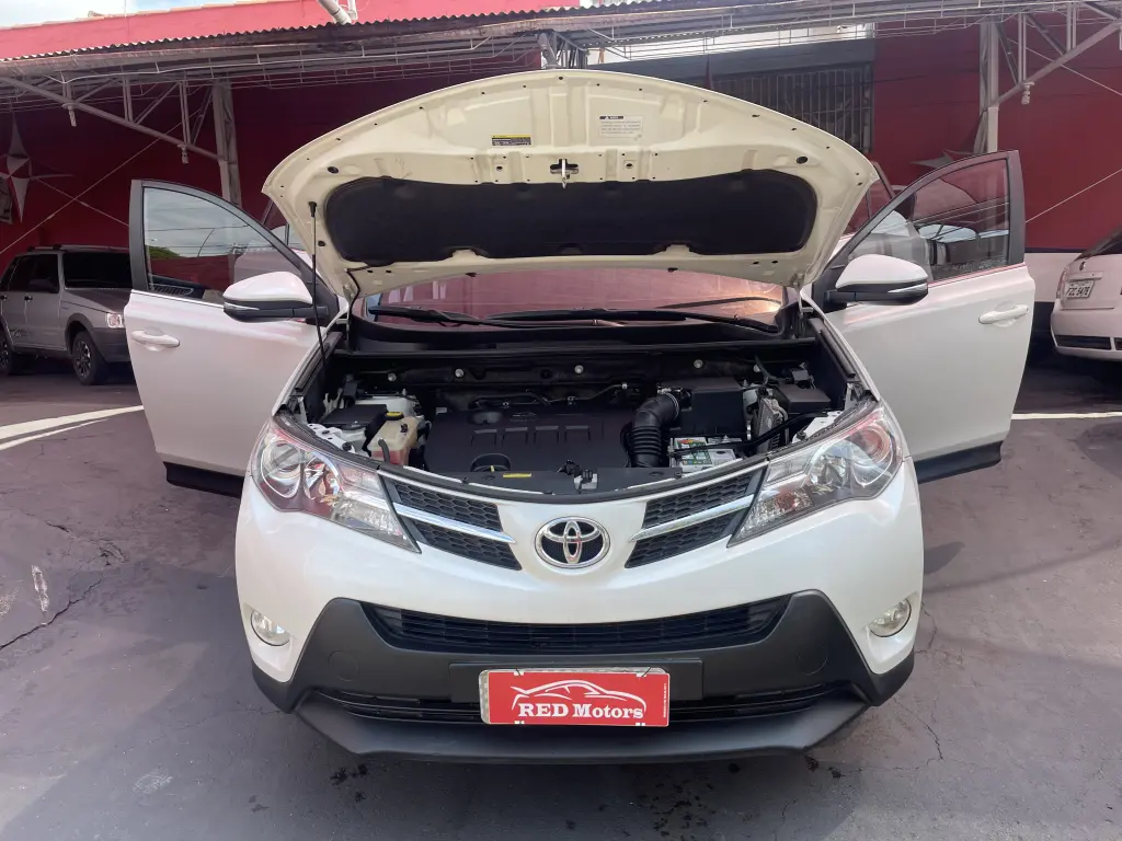 TOYOTA RAV 4 - Foto
