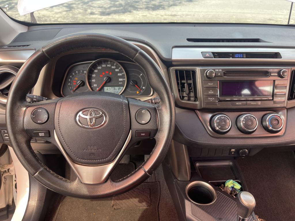 TOYOTA RAV 4 - Foto