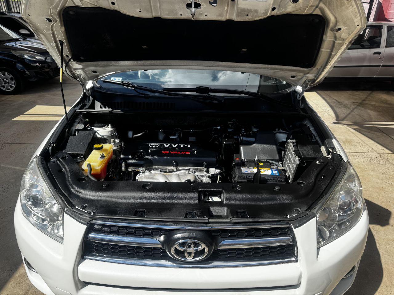 TOYOTA RAV 4 - Foto
