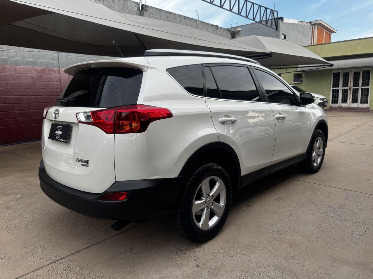 TOYOTA RAV 4 - Foto