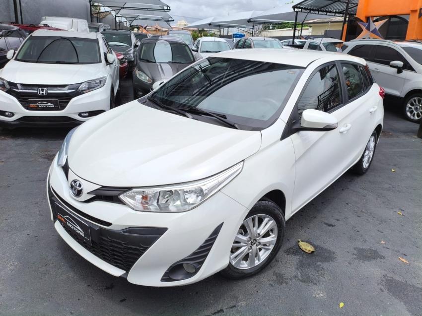 TOYOTA Yaris Hatch - Foto