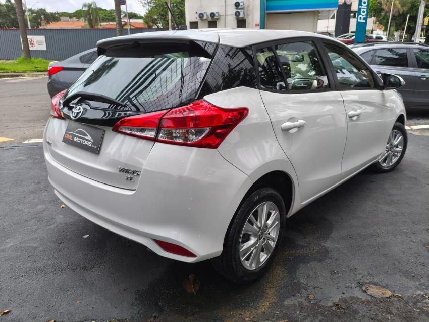 TOYOTA Yaris Hatch - Foto