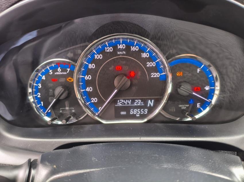 TOYOTA Yaris Hatch - Foto