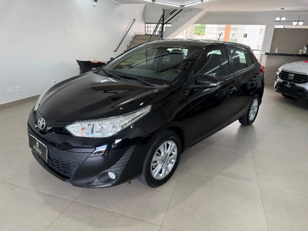 TOYOTA Yaris Hatch - Foto