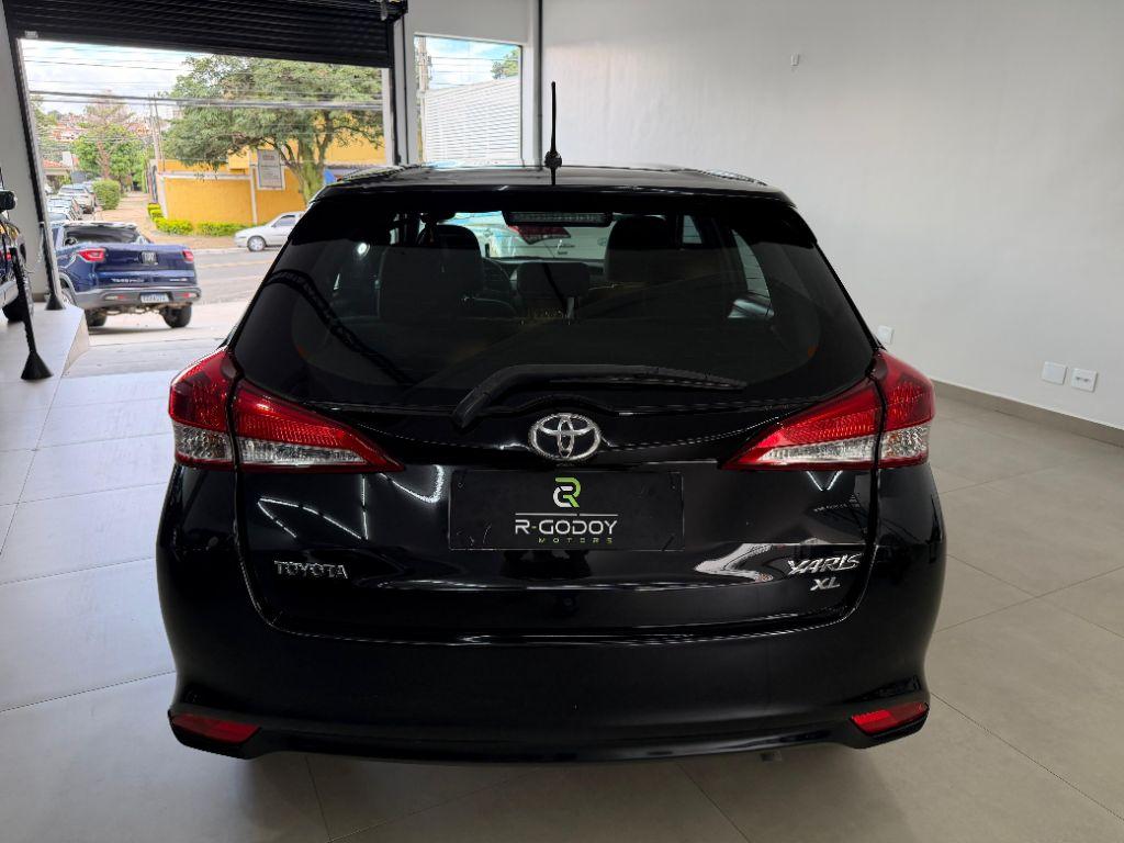 TOYOTA Yaris Hatch - Foto