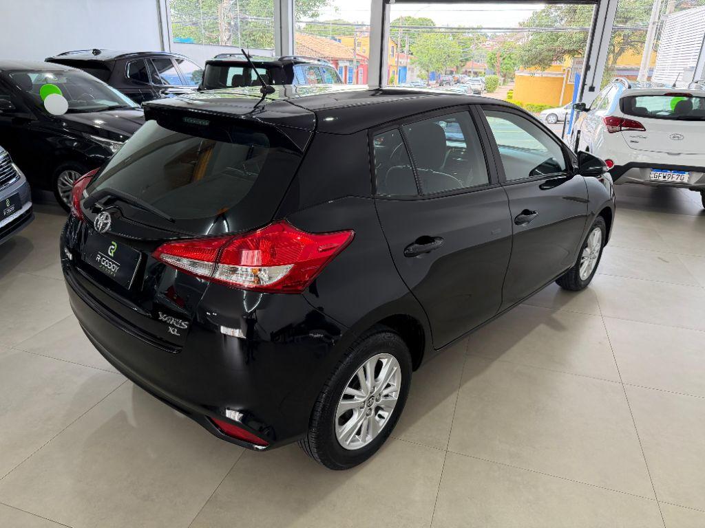 TOYOTA Yaris Hatch - Foto