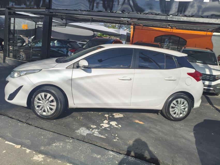 TOYOTA Yaris Hatch - Foto