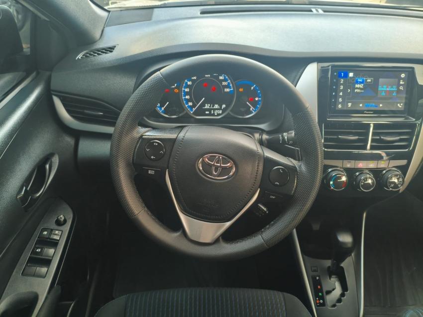 TOYOTA Yaris Hatch - Foto