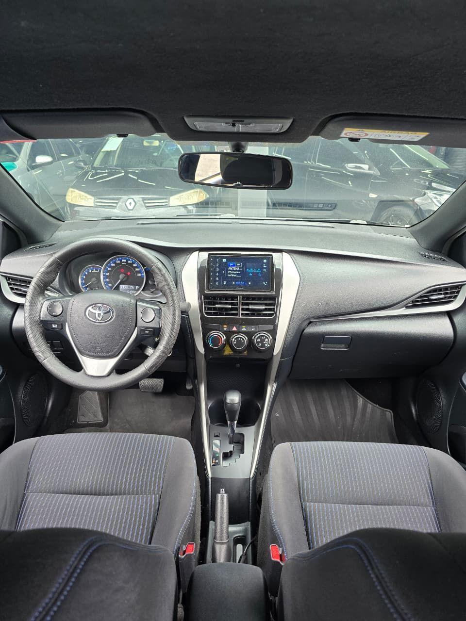 TOYOTA Yaris Hatch - Foto