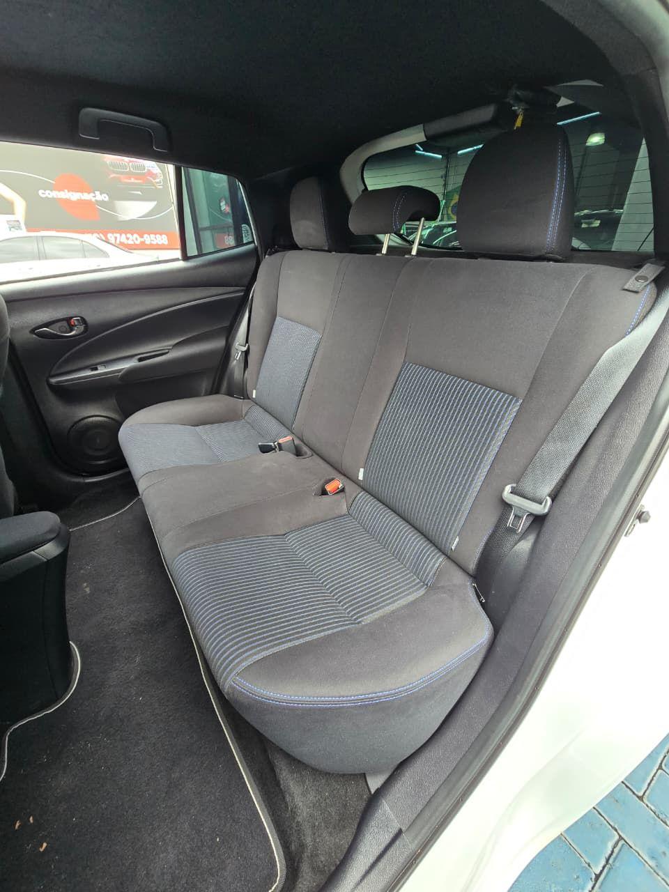 TOYOTA Yaris Hatch - Foto