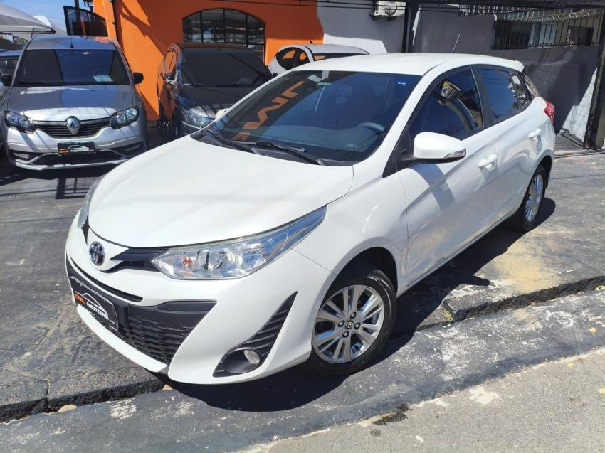 TOYOTA Yaris Hatch - Foto