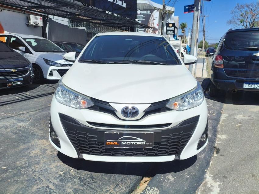 TOYOTA Yaris Hatch - Foto