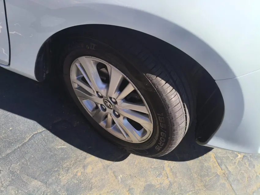 TOYOTA Yaris Hatch - Foto