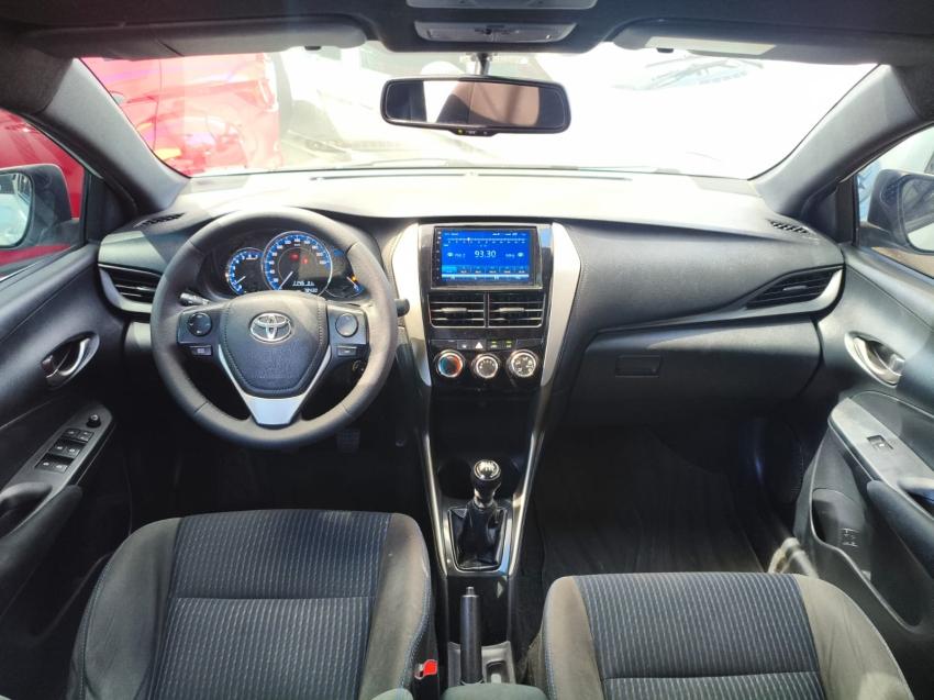 TOYOTA Yaris Hatch - Foto
