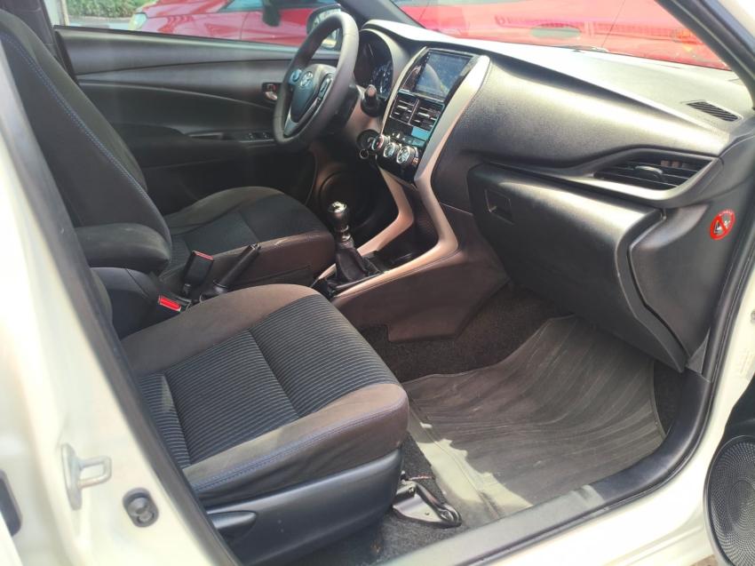 TOYOTA Yaris Hatch - Foto