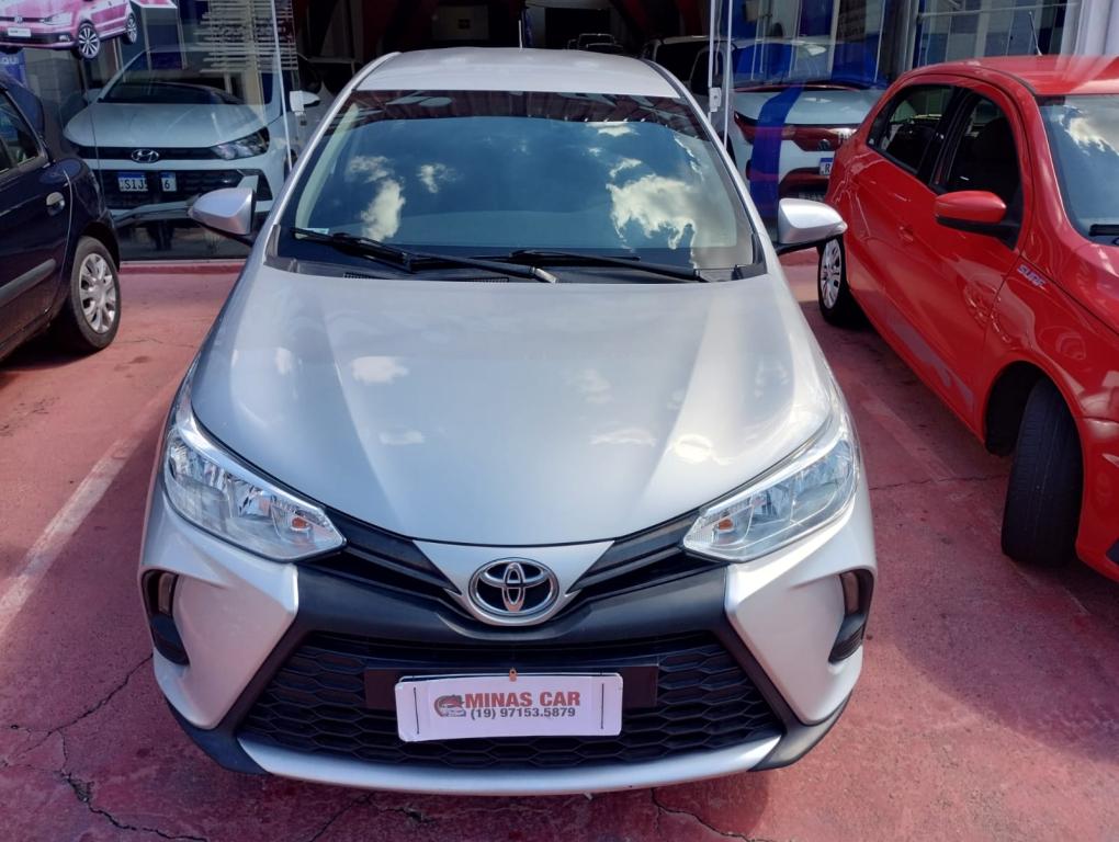 TOYOTA Yaris Sedan - Foto