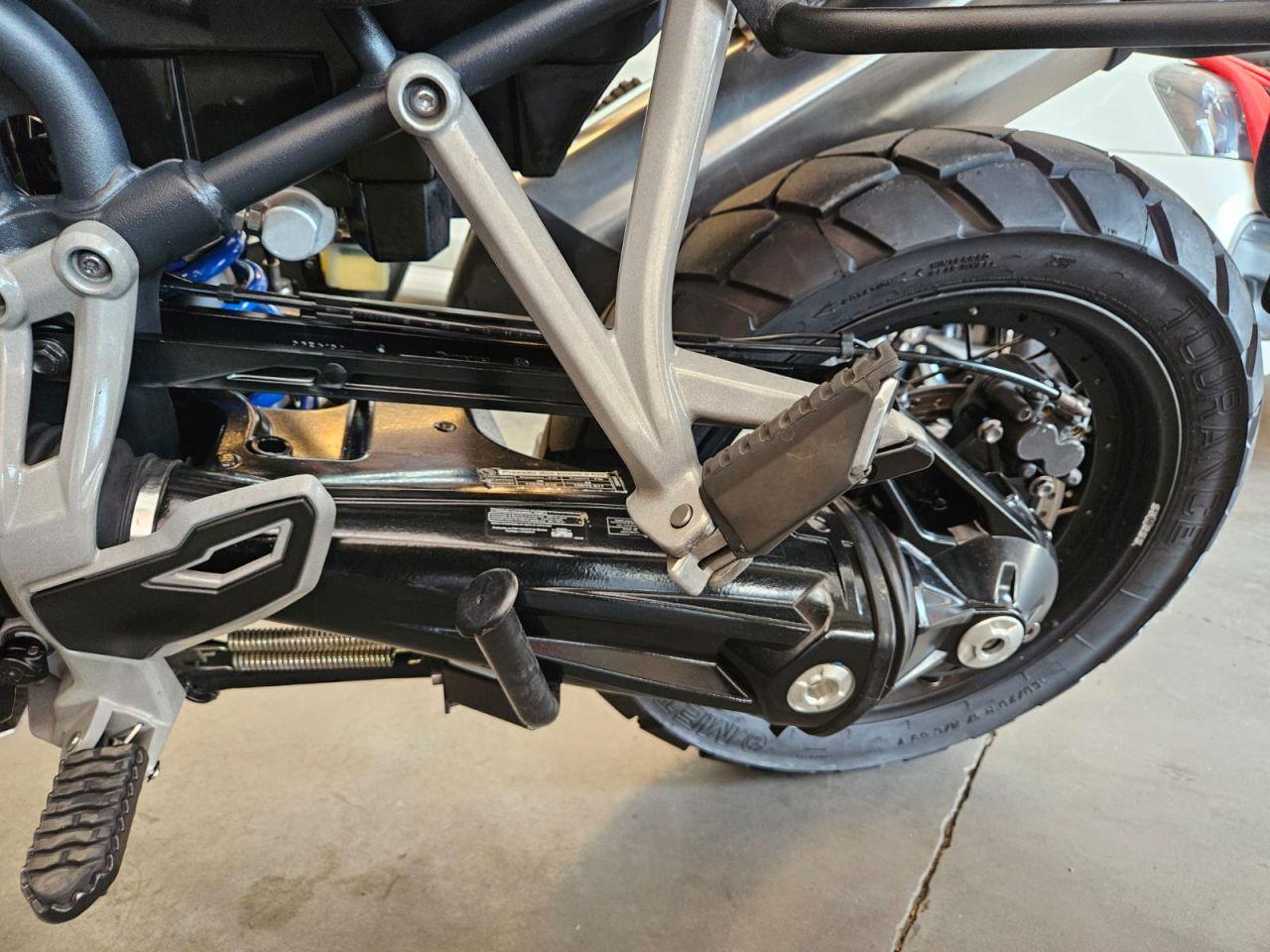 TRIUMPH Tiger 1200 - Foto