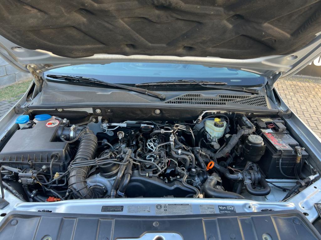 VOLKSWAGEN Amarok - Foto