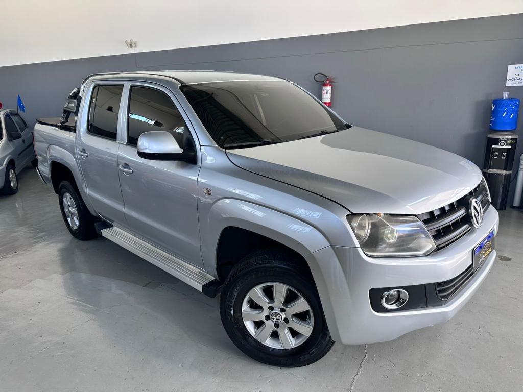 VOLKSWAGEN Amarok - Foto