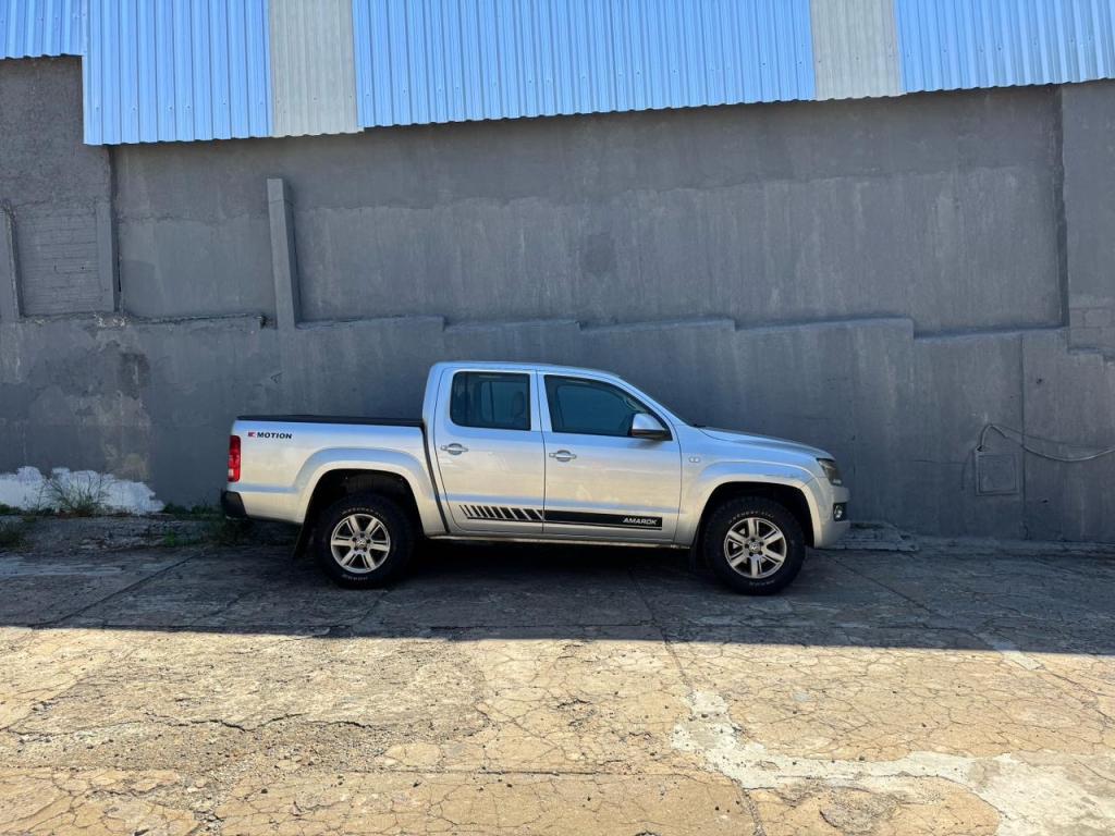 VOLKSWAGEN Amarok - Foto