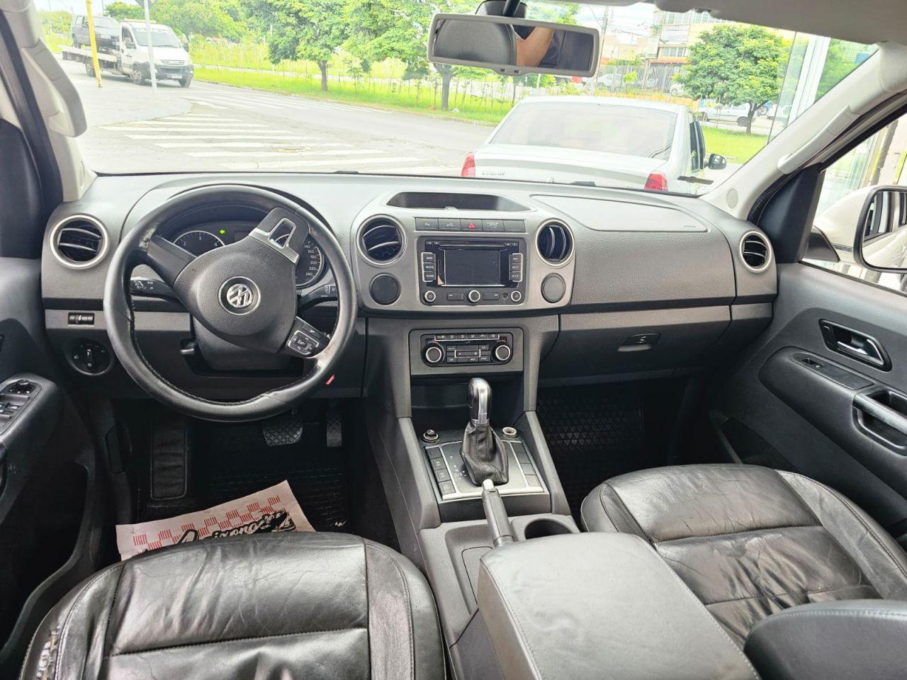 VOLKSWAGEN Amarok - Foto