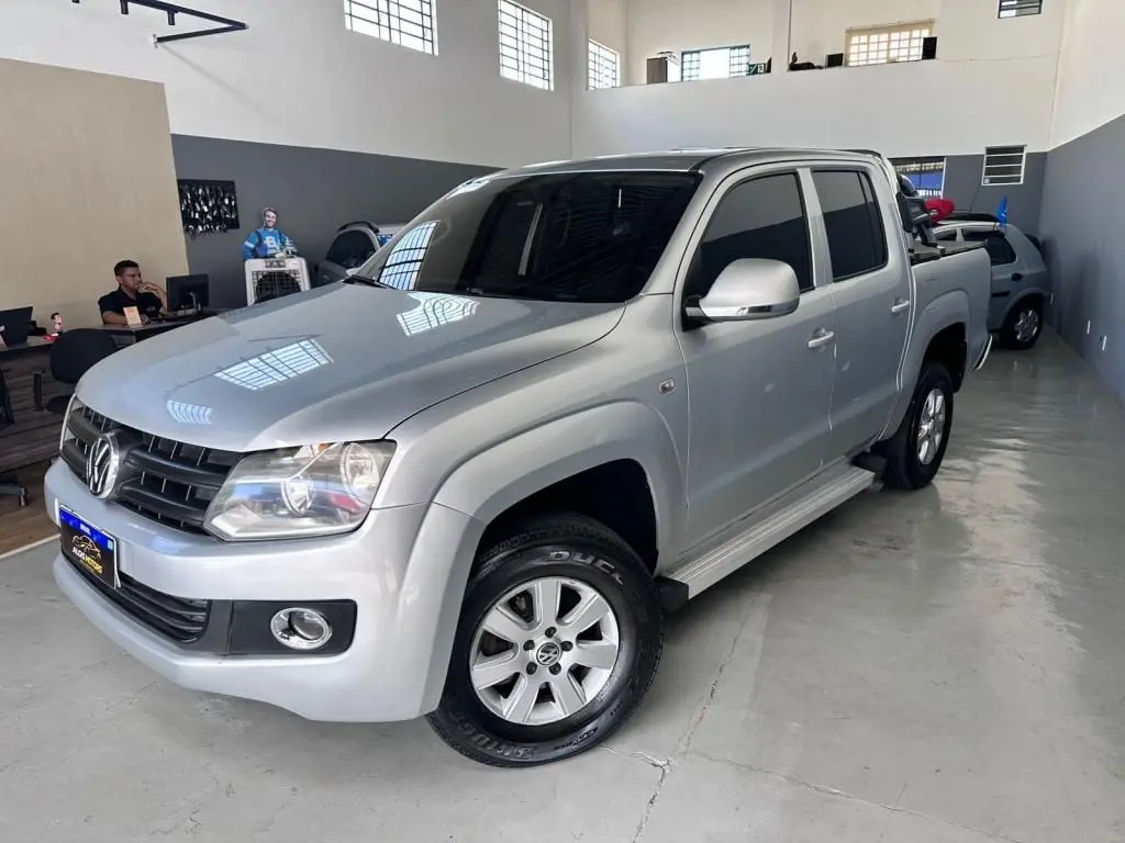 VOLKSWAGEN Amarok - Foto