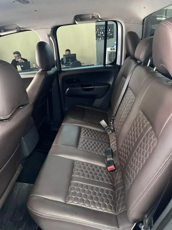 VOLKSWAGEN Amarok - Foto