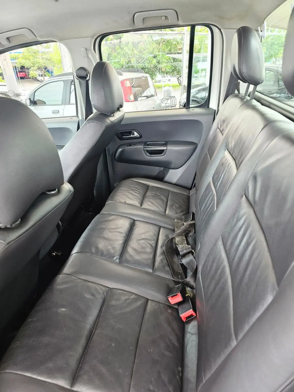 VOLKSWAGEN Amarok - Foto
