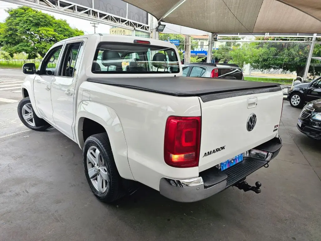 VOLKSWAGEN Amarok - Foto