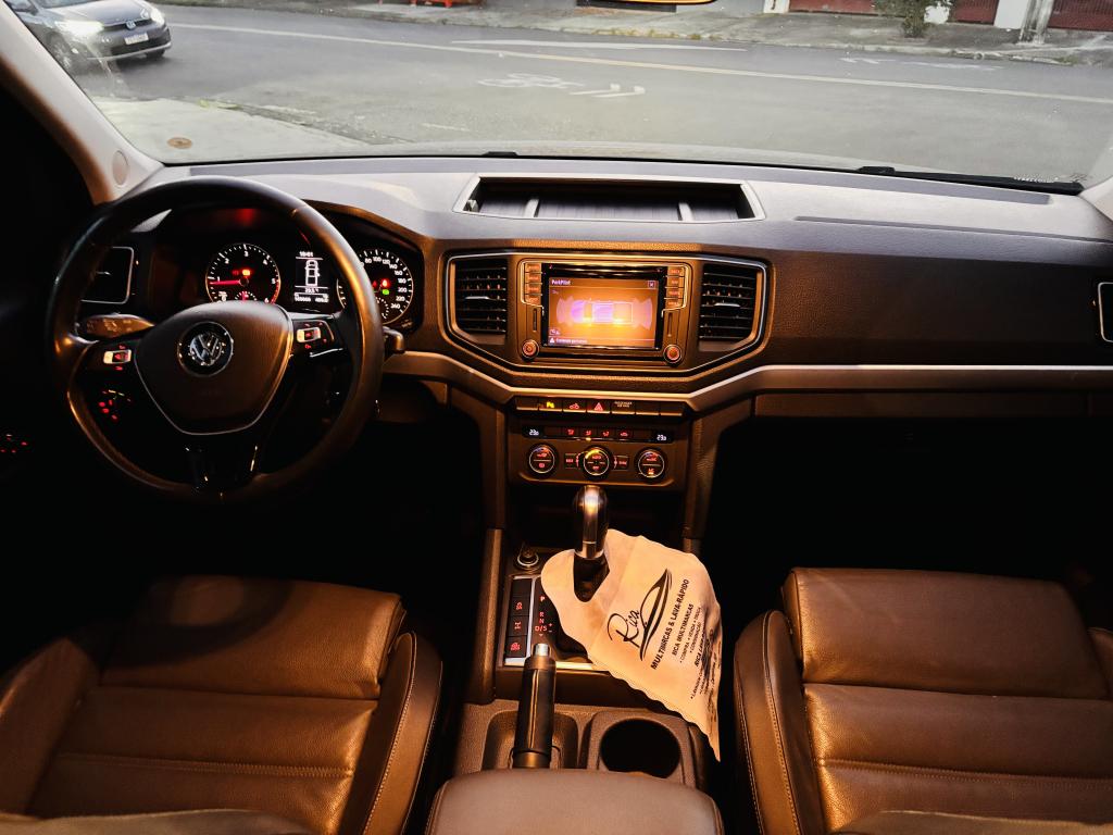 VOLKSWAGEN Amarok - Foto