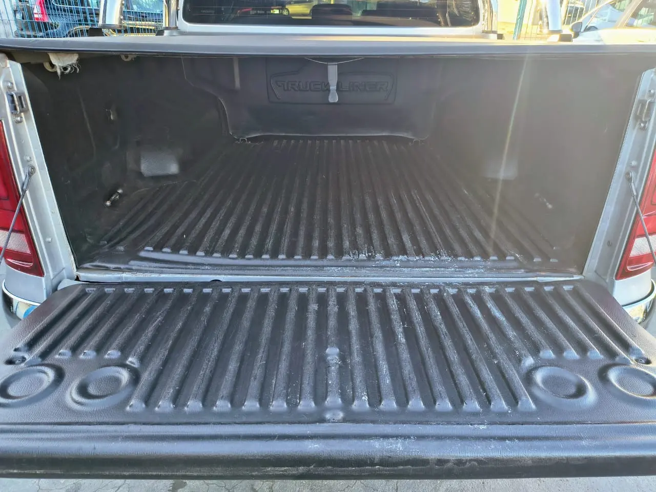 VOLKSWAGEN Amarok - Foto
