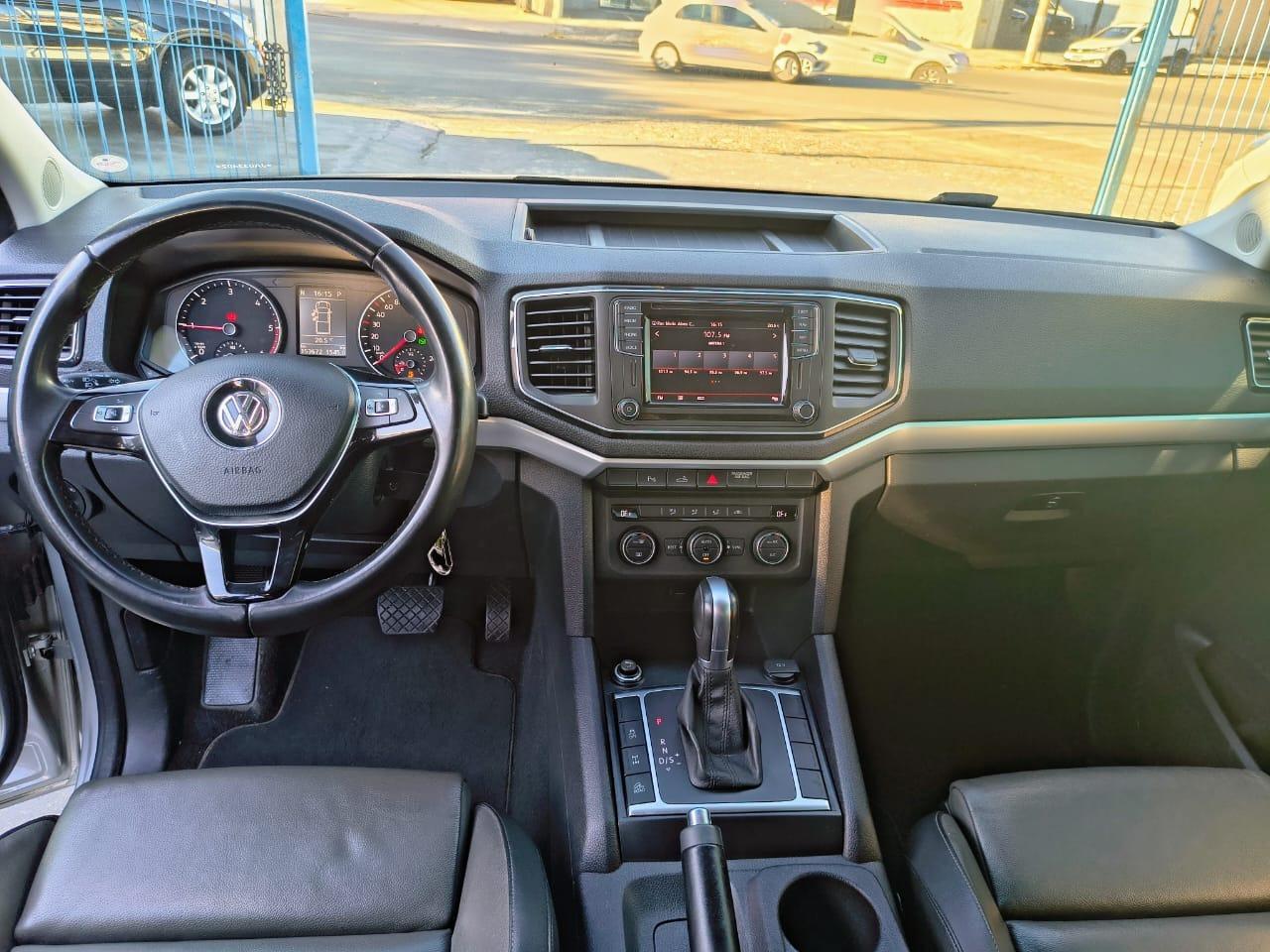 VOLKSWAGEN Amarok - Foto