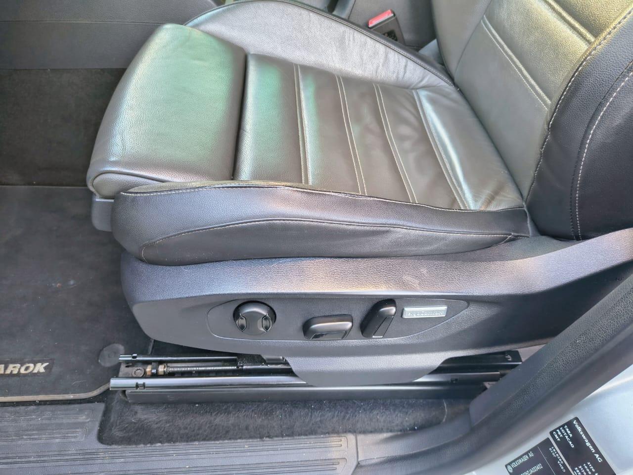 VOLKSWAGEN Amarok - Foto