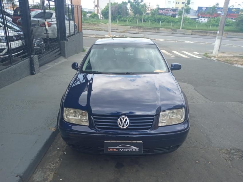 VOLKSWAGEN Bora - Foto