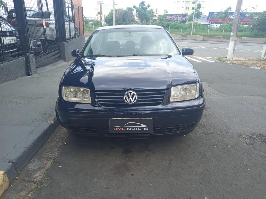 VOLKSWAGEN Bora - Foto