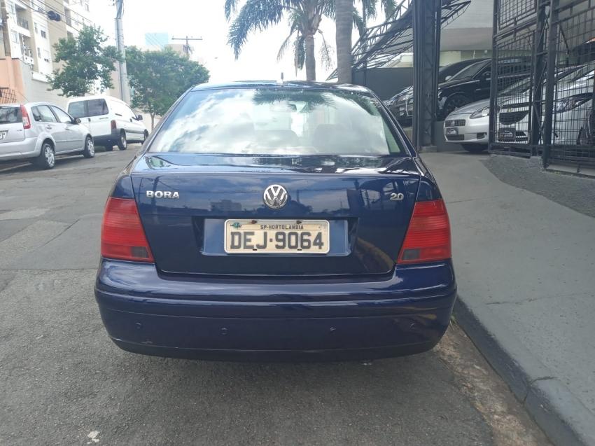 VOLKSWAGEN Bora - Foto