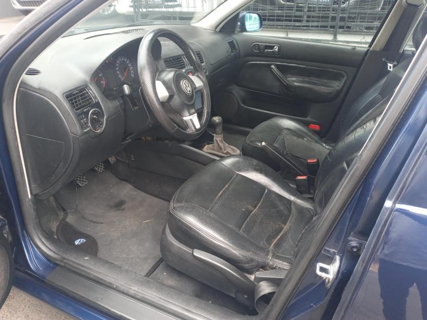 VOLKSWAGEN Bora - Foto