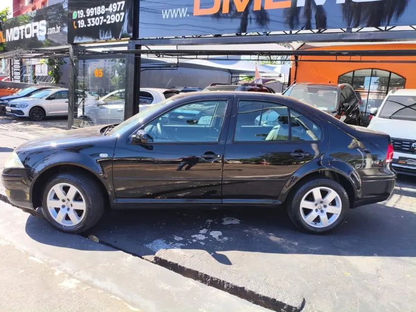 VOLKSWAGEN Bora - Foto