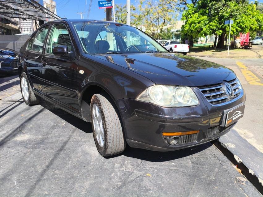 VOLKSWAGEN Bora - Foto