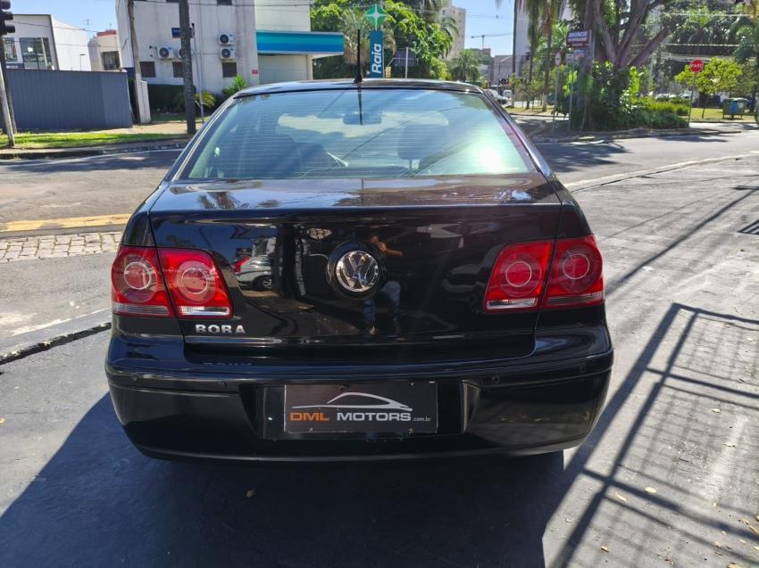 VOLKSWAGEN Bora - Foto